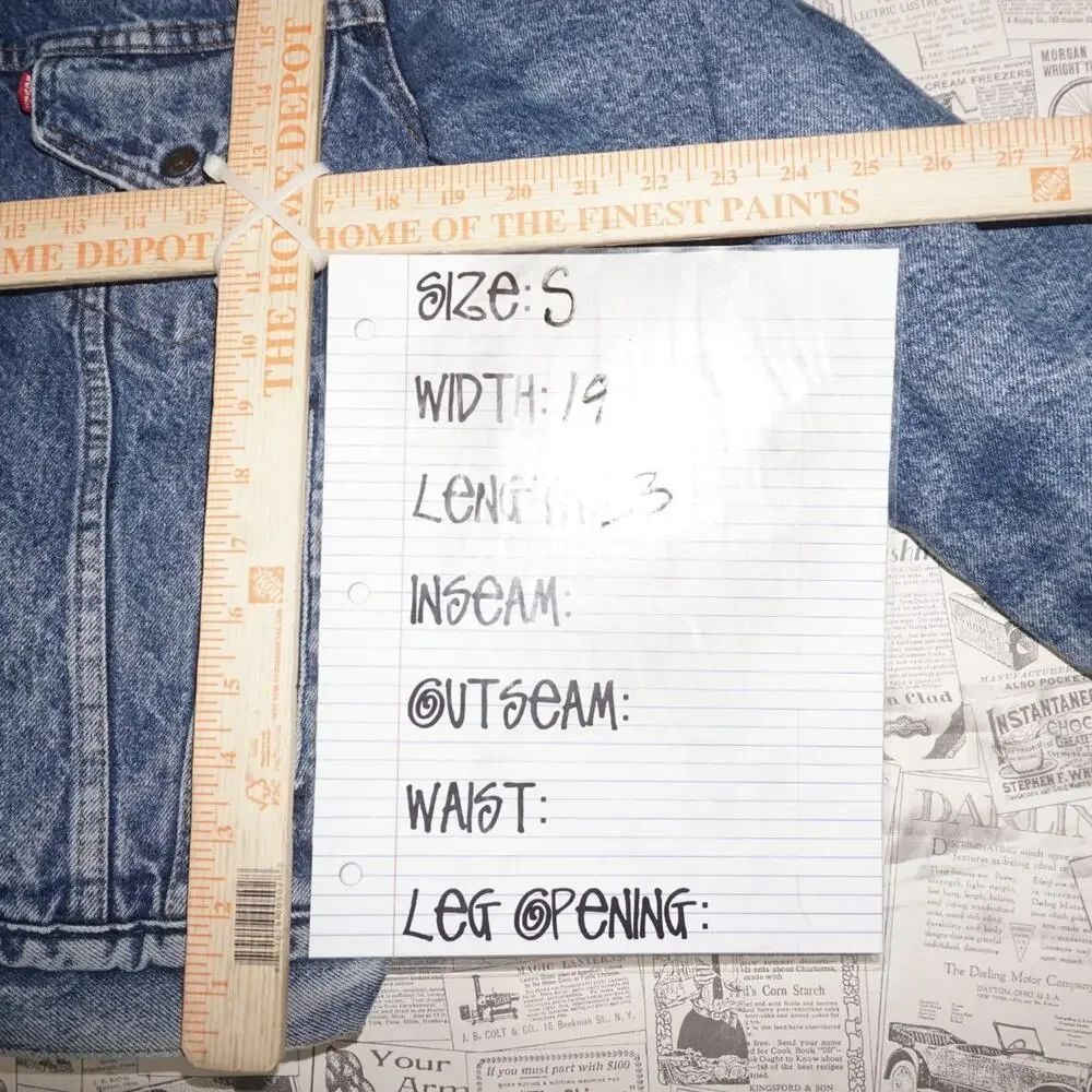 S - Vintage Y2K Levi's Jackets Coats button bomber jacket